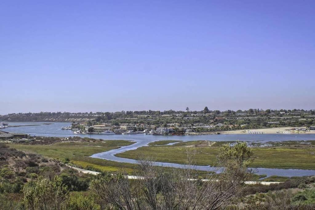1000#1 Contemporary Home W/ Parking, Grill, & Ac! Newport Beach Exterior photo